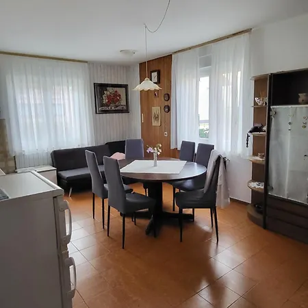 Apartma Magdalena Apartman *